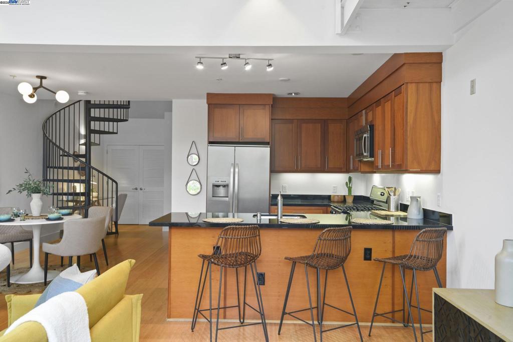 EMERYVILLE - Residential