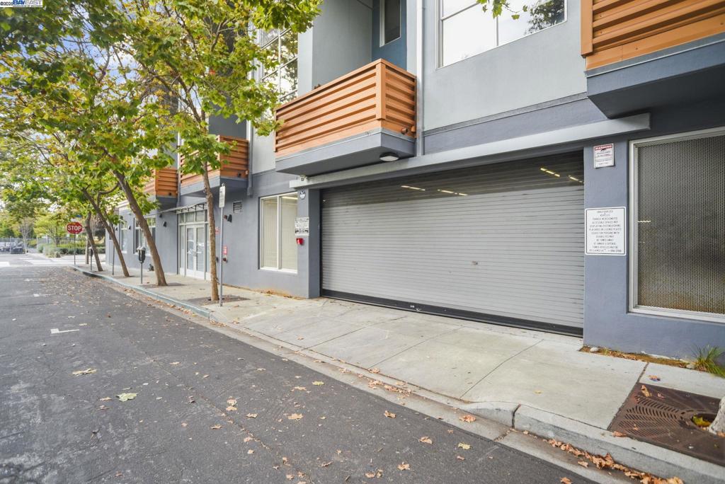 EMERYVILLE - Residential