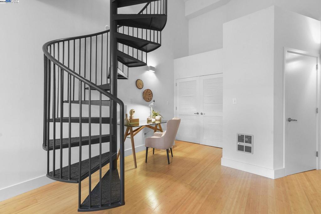 EMERYVILLE - Residential