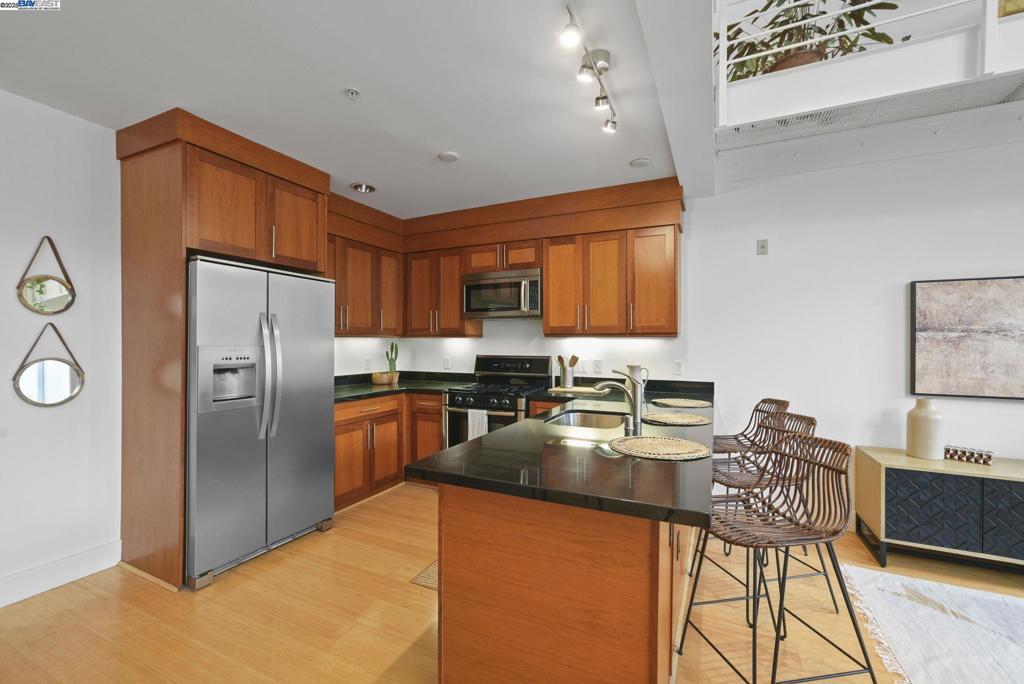 EMERYVILLE - Residential