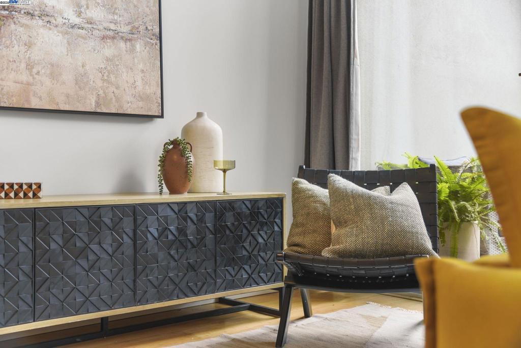 EMERYVILLE - Residential