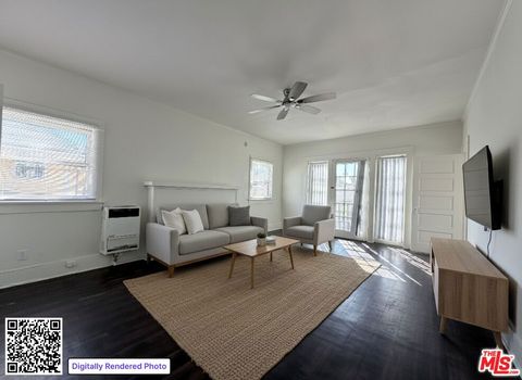 Photo of 2148 S Oak Street, Los Angeles, CA 90007 (MLS # 26831245)
