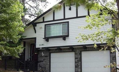 Photo of 1191 Alameda Rd, Big Bear, CA 92314 (MLS # CV26024455)