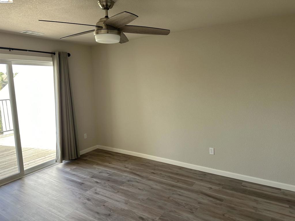 DISCOV BAY - Residential Lease