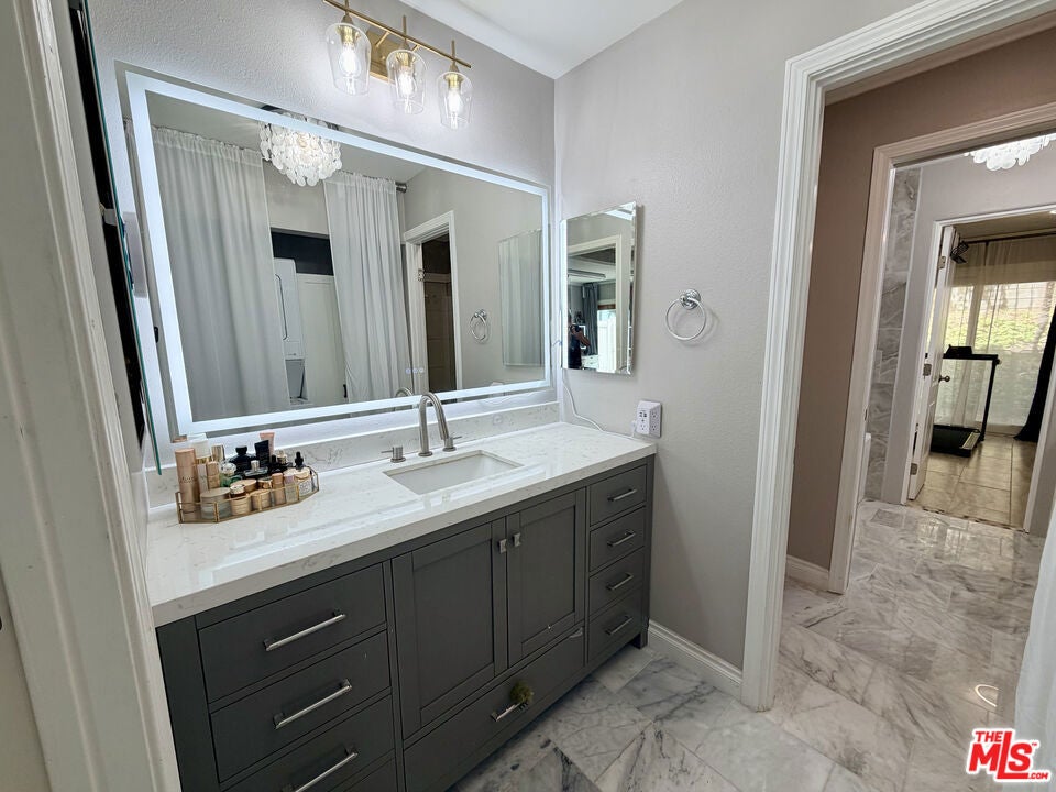 2235 W 25th Street 119