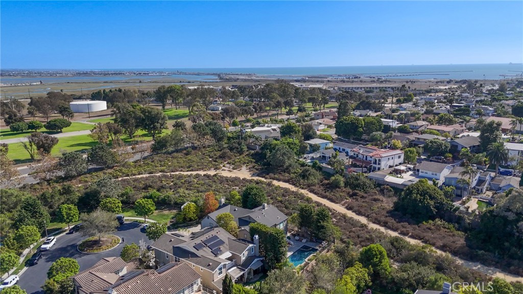 Heron Pointe - Residential