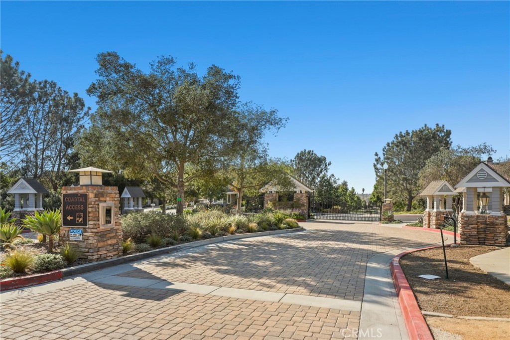 Heron Pointe - Residential