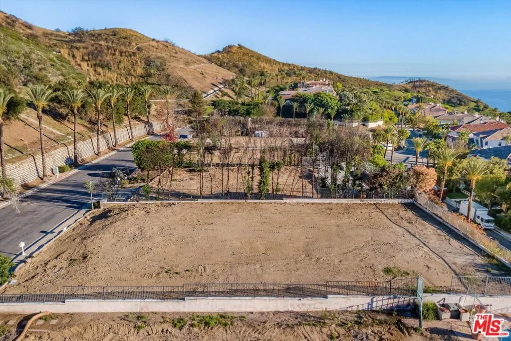 Pacific Palisades, California 90272, United States, ,Land,Active,236888