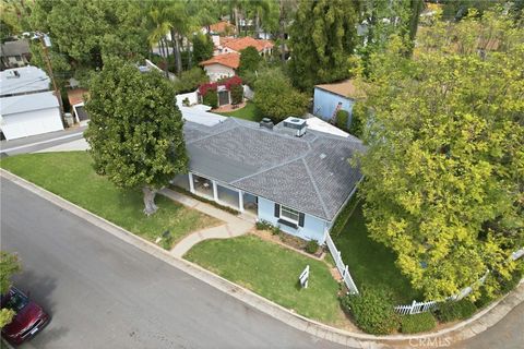 Tiny photo for 1329 La Loma Dr., Redlands, CA 92373 (MLS # IG26070774)