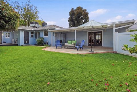 Tiny photo for 1329 La Loma Dr., Redlands, CA 92373 (MLS # IG26070774)