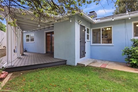 Tiny photo for 1329 La Loma Dr., Redlands, CA 92373 (MLS # IG26070774)