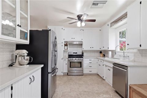 Tiny photo for 1329 La Loma Dr., Redlands, CA 92373 (MLS # IG26070774)