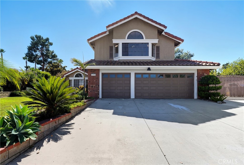 1372 Old Trail DR