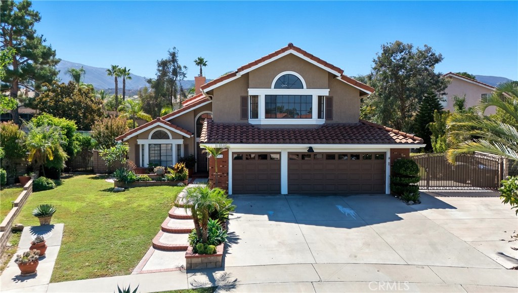 1372 Old Trail DR