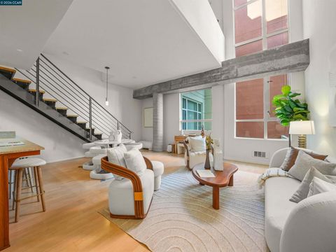 Photo of 5855 Horton Street St #526, Emeryville, CA 94608 (MLS # 41122463)