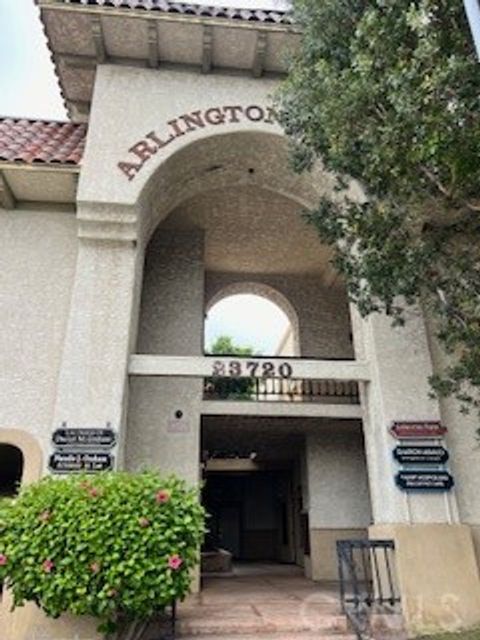 Photo of 23720 Arlington Ave, Torrance, CA 90501 (MLS # PW26016484)