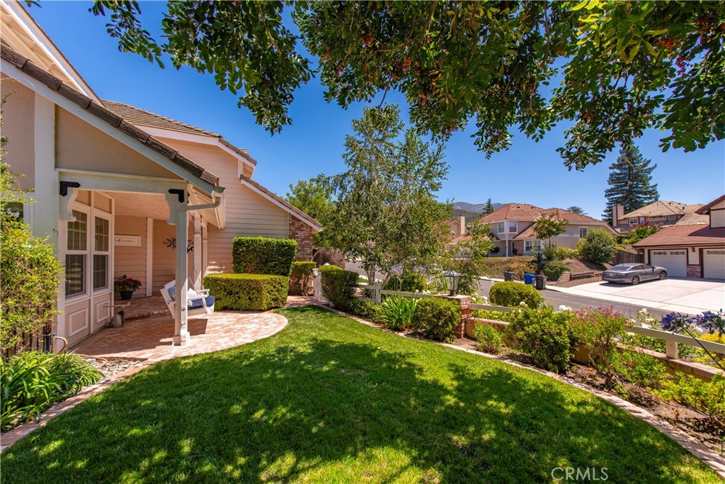 968 Saddlehorn Place