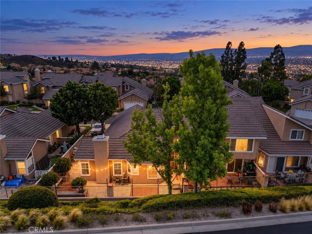 6118 E Garnet Circle
