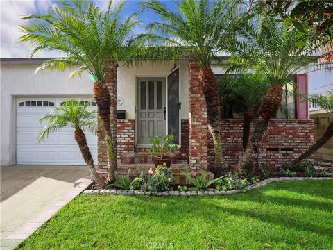 Photo of 1905 Condon Ave, Redondo Beach, CA 90278 (MLS # SB25261311)