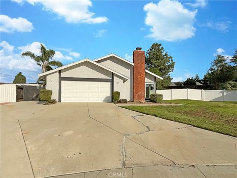 Photo of 22257 Emerald St, Grand Terrace, CA 92313 (MLS # IV25268048)