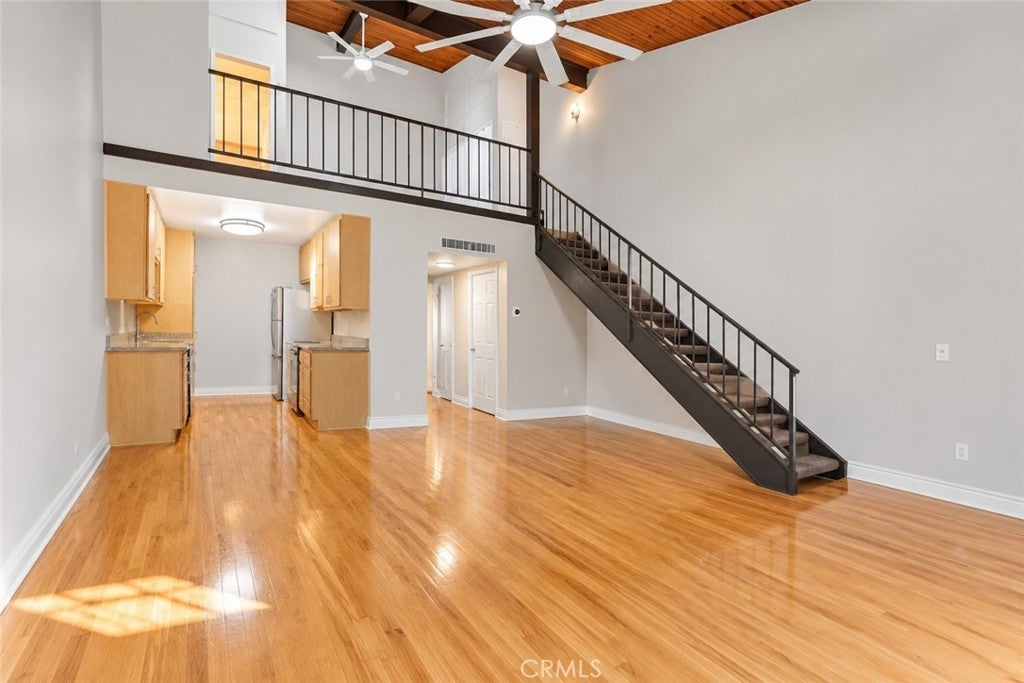 5460 White Oak AVE