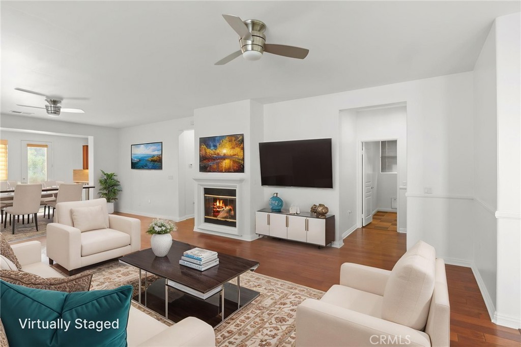211 furyk way