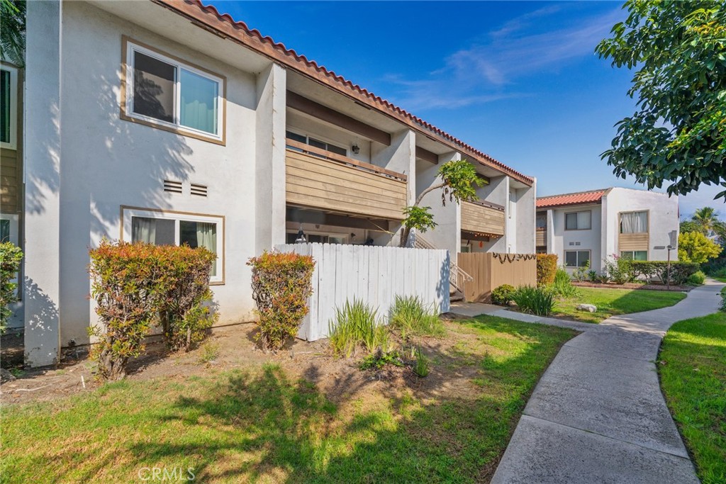 Woodside Village (WDSD) - Residential