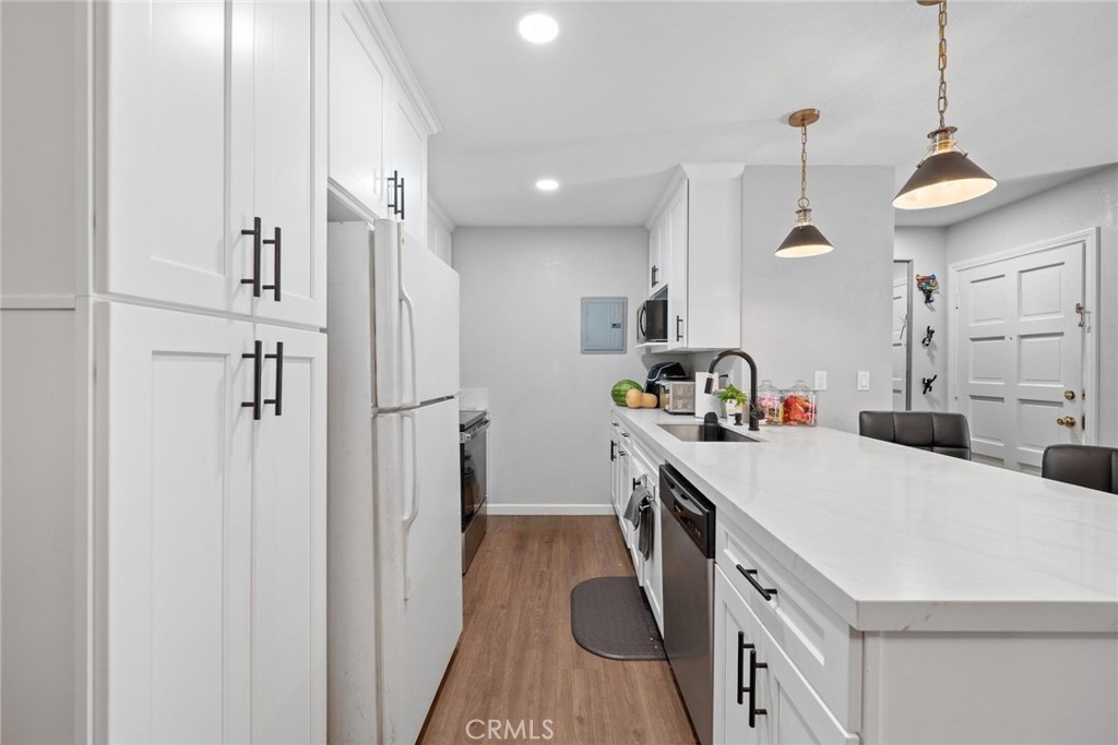 Woodside Village (WDSD) - Residential