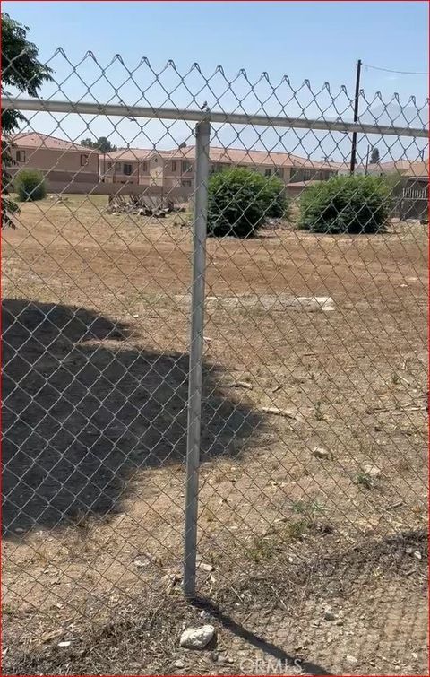 Photo of 8566 Cypress Avenue, Fontana, CA 92335 (MLS # IG25133300)