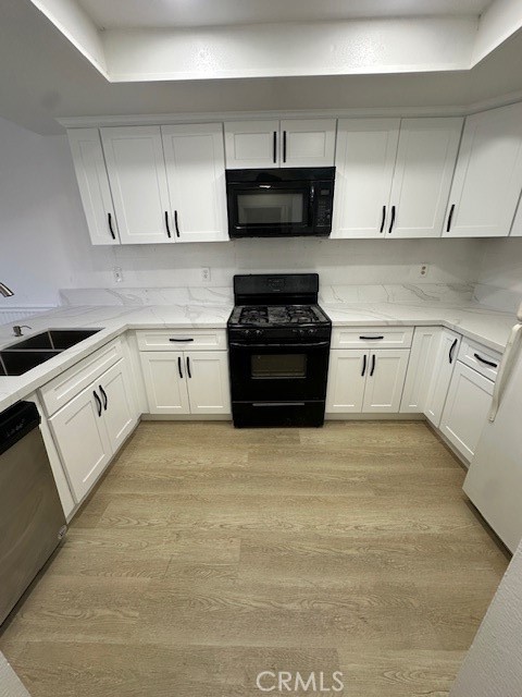 The owner just finished the entire renovation of this condo.  list of upgrades includes brand new vinyl flooring in the entire condo, brand new cabinets, brand new quartz countertop, brand new vanity with quartz countertop, new baseboards, new paint in entire of the condo, brand new faucets and sinks. also, less than 18 months new washer and dryer, dish washer, microwave, and garbage disposal.  Ready to move in upstairs corner unit with large balcony, very private with only one sharing wall, no one living below or above the unit. The  condo has two large bedrooms and it's conveniently located near schools, park, grocery market, restaurants, and the lake of course. Commute friendly near both 74 and 15 freeways. Very open and airy feeling with generous living space and oversized kitchen and lots of cabinets and counters. The unit also features a large dining area that leads to the spacious living room and a large balcony with views. This condo sits on top of it's own one car garage, and also has one assigned parking space.