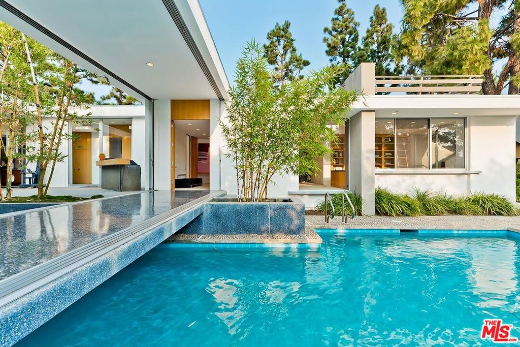 1163 Calle Vista Drive