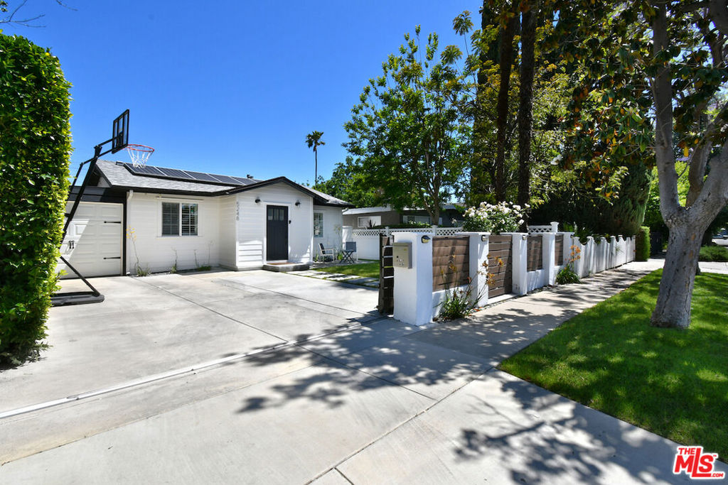 5248 Lennox Avenue