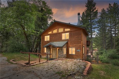 Photo of 788 Silver Tip Drive, Big Bear Lake, CA 92315 (MLS # IG25132089) Photo of 788 Silver Tip Drive, Big Bear Lake, CA 92315 (MLS # IG25132089)
