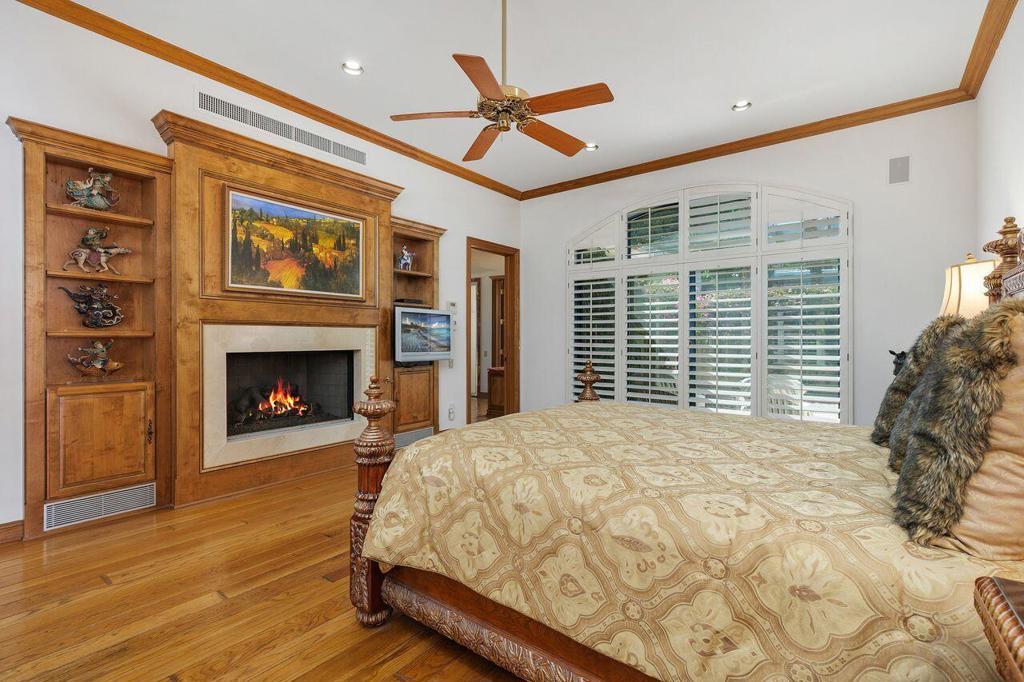 Thunderbird Heights - Residential