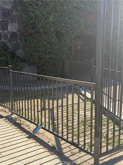 Photo of 10707 New Haven #37, Sun Valley, CA 91352 (MLS # SR26017987)