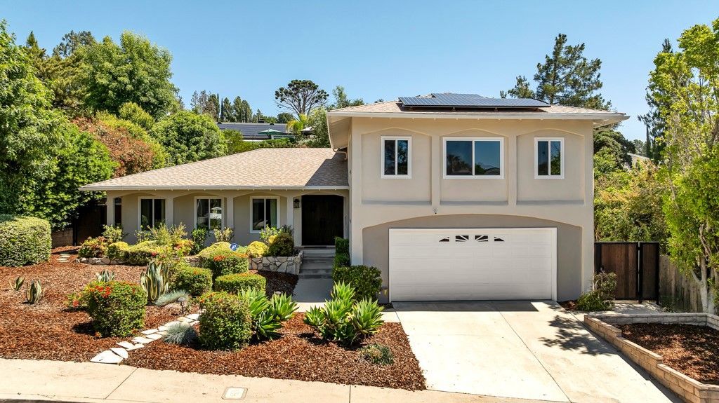 Photo of 12444 Marva Avenue, Granada Hills, CA 91344 (MLS # SR25111307)
