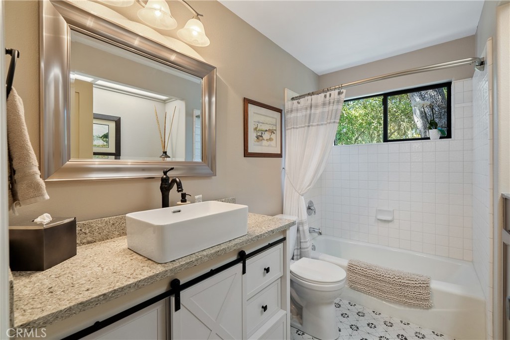 Atascadero, California, 93422, United States, 3 Bedrooms Bedrooms, ,3 BathroomsBathrooms,Residential,Active,2030092