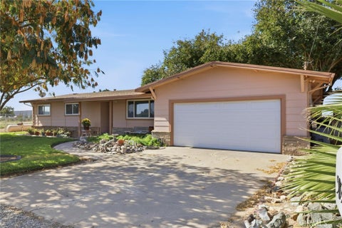 Photo of 5849 Turner Way, Yuba City, CA 95993 (MLS # OR26232451)