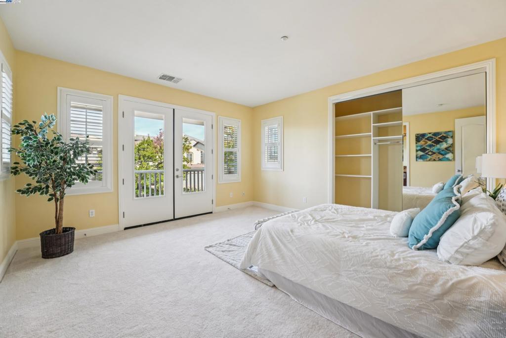 STONEBRAE COUNTRY CLUB - Residential