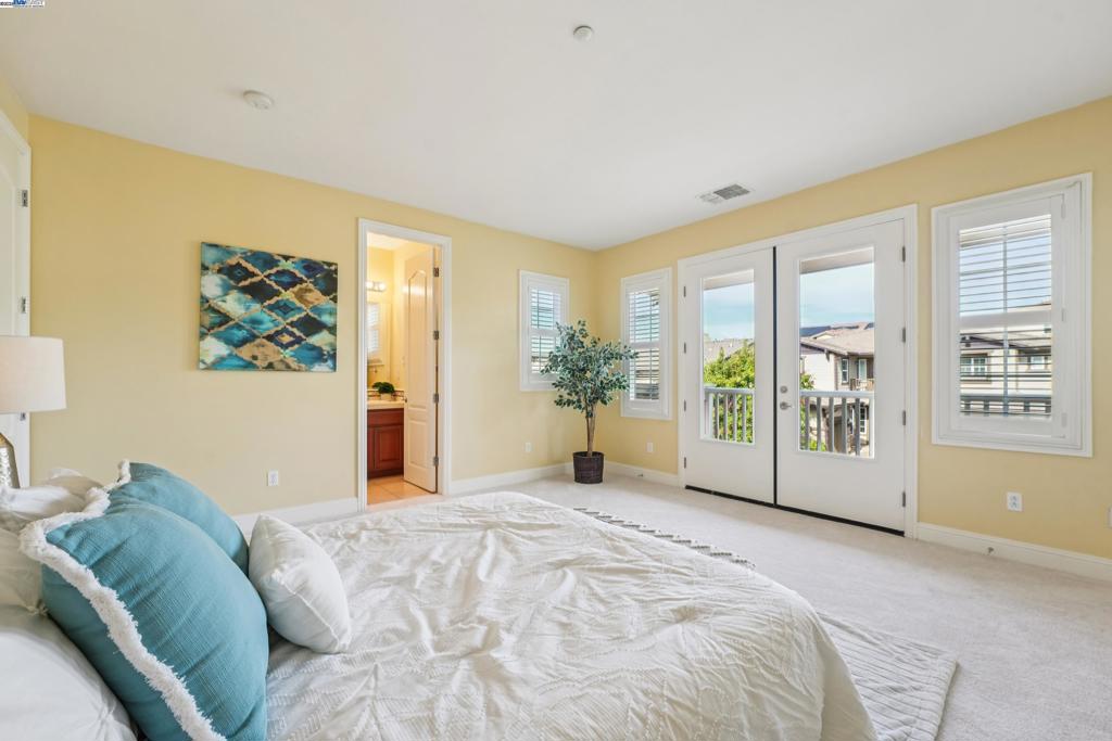 STONEBRAE COUNTRY CLUB - Residential