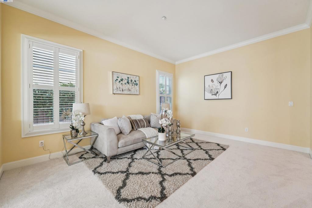 STONEBRAE COUNTRY CLUB - Residential