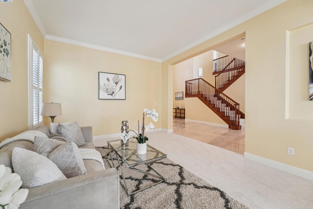 STONEBRAE COUNTRY CLUB - Residential