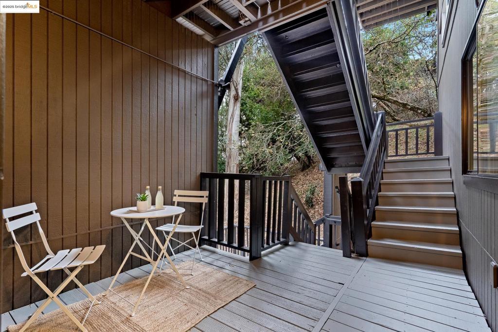MONTCLAIR - Residential