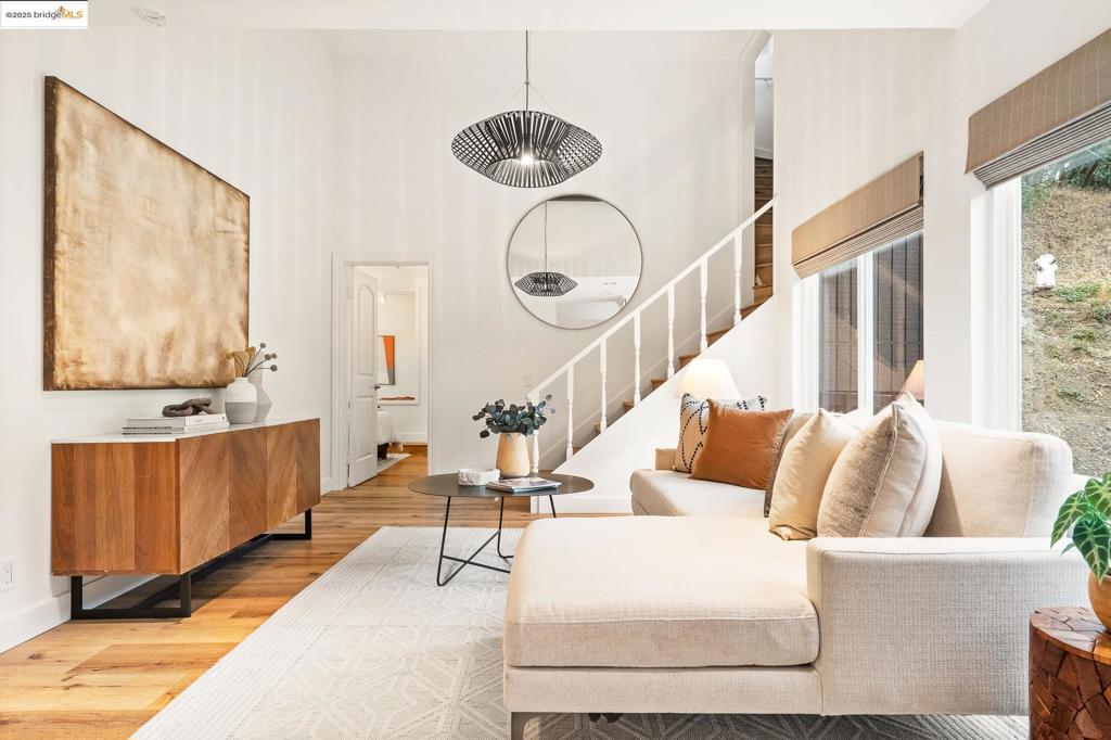 MONTCLAIR - Residential