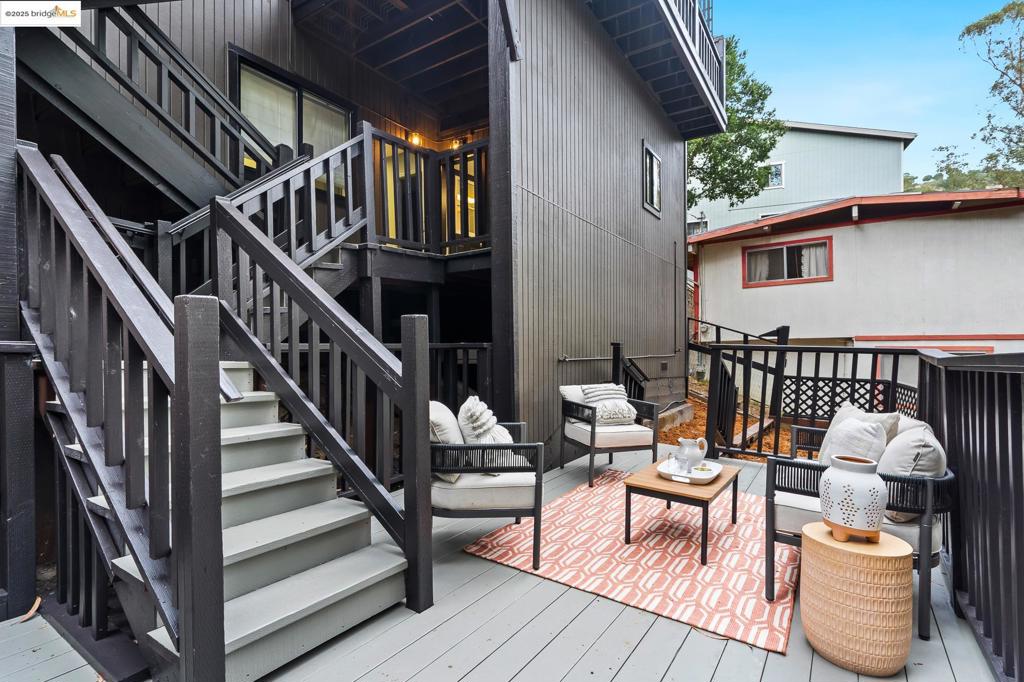 MONTCLAIR - Residential