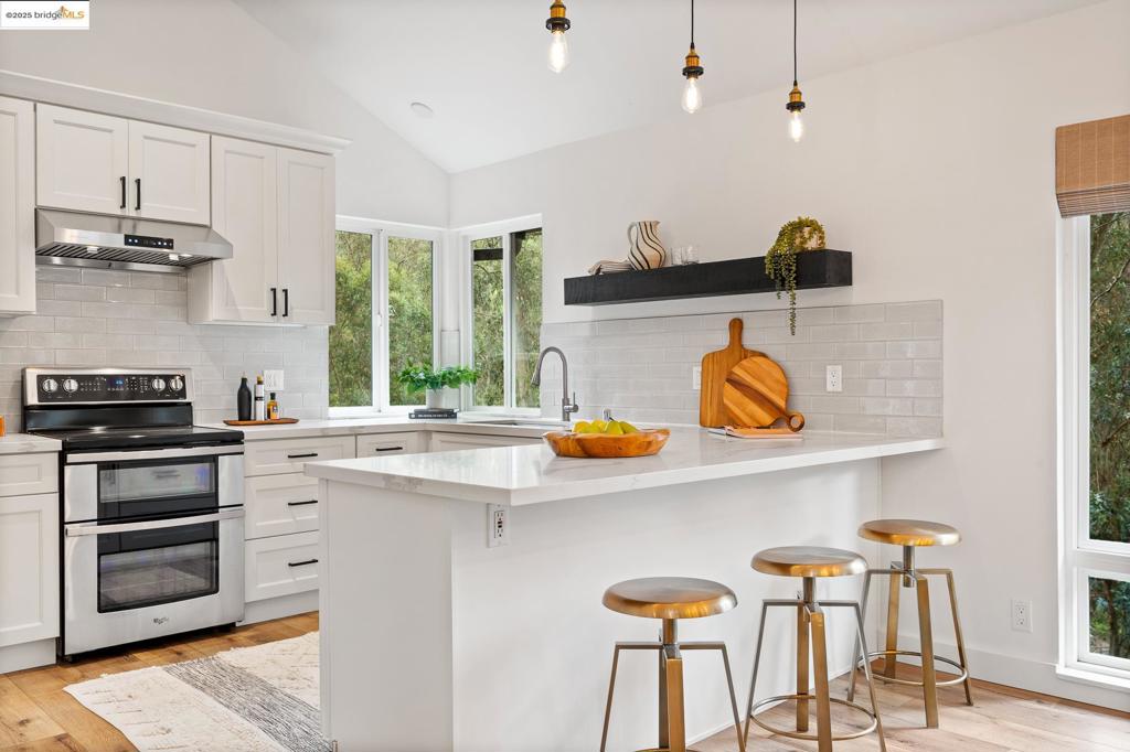 MONTCLAIR - Residential