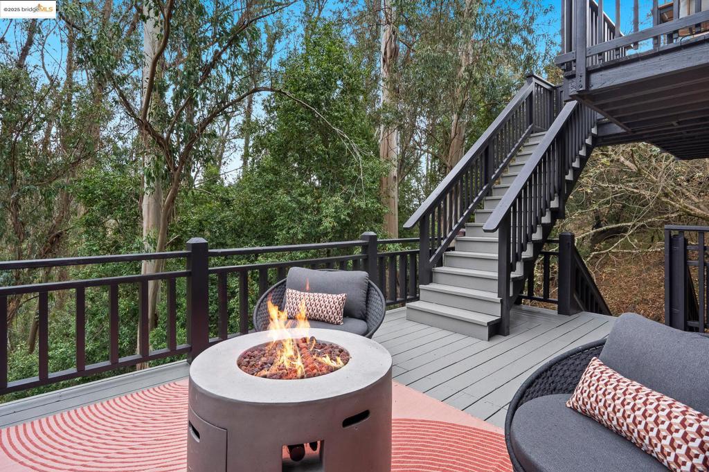 MONTCLAIR - Residential