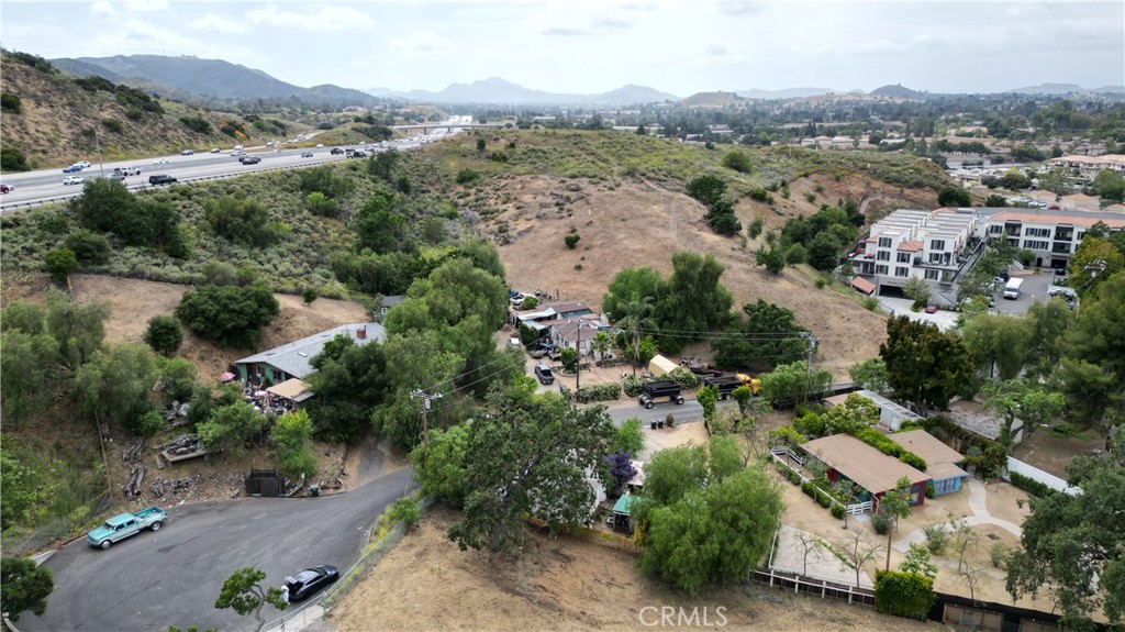 1710 E Thousand Oaks Boulevard
