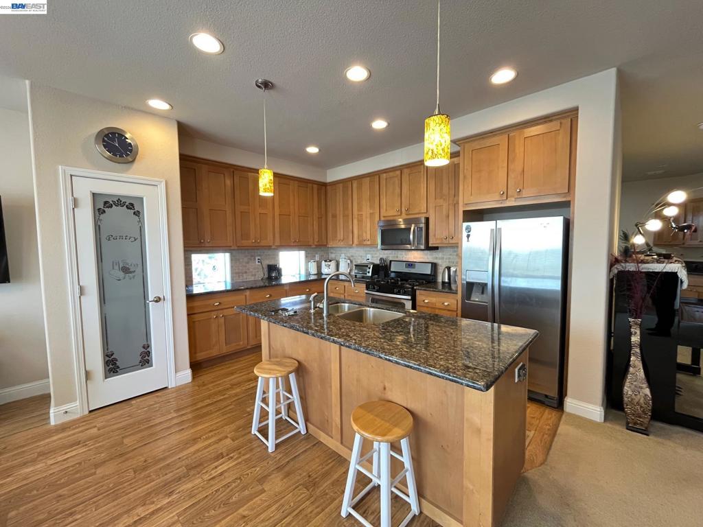 1291 Sussex Way