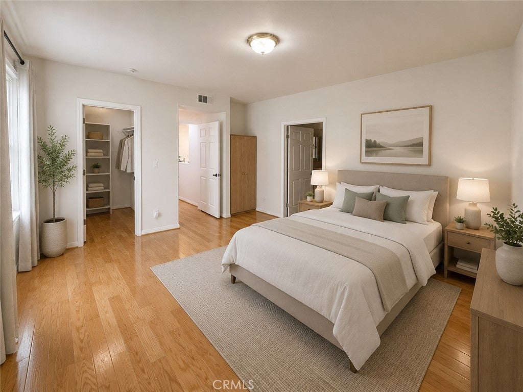 1516 Hi Point ST 102, Los Angeles CA 90035